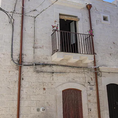B&B Domus Petra Civico 104 3*