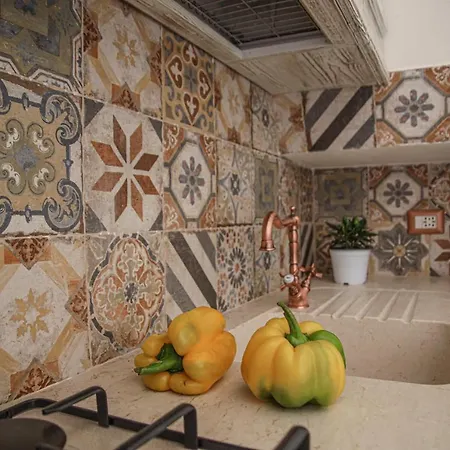 Domus Petra Civico 104 Bed & Breakfast Ceglie Messapica